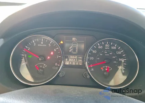 2014 Nissan Rogue Select S z USA, uszkodzony, nr VIN JN8AS5MT7EW624077